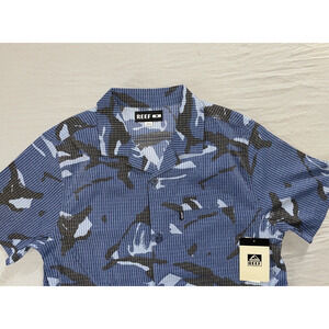 REEF Rhys Mechanical Short Sleeve Woven Button Front Shirt. Men's M, NWT $58!!
